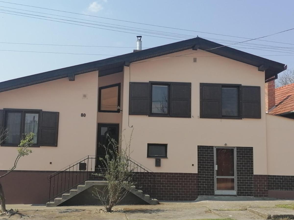Chlaba Apartman Chl'aba Esterno foto